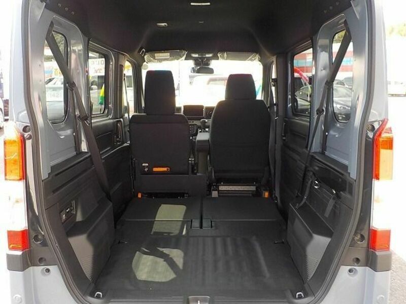N-VAN-25