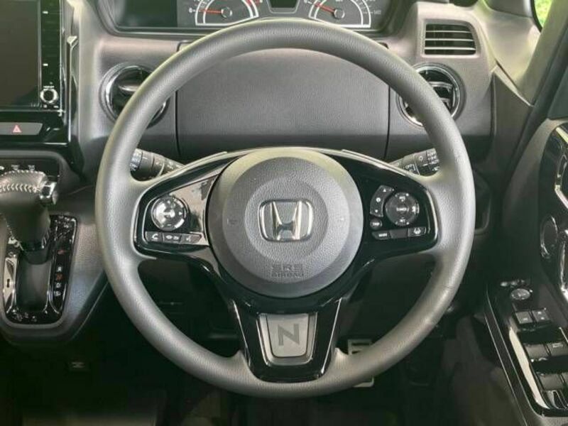 N BOX CUSTOM-10