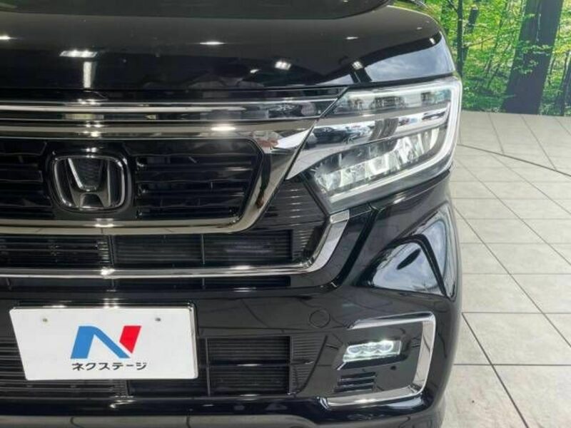 N BOX CUSTOM-11