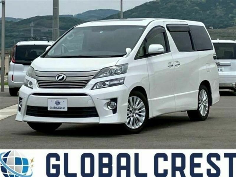 TOYOTA　VELLFIRE