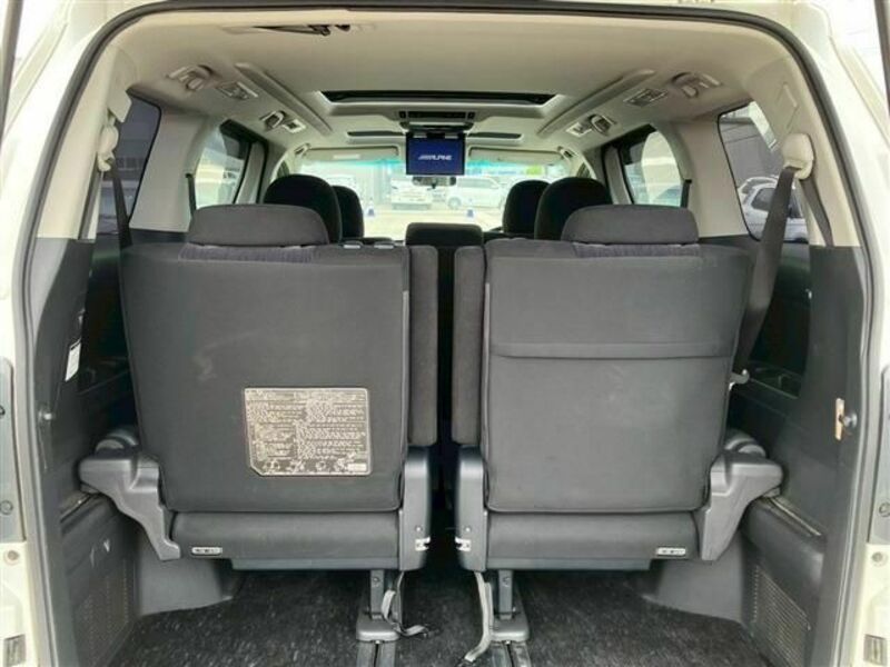 VELLFIRE-14