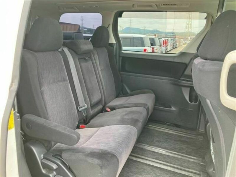 VELLFIRE-19