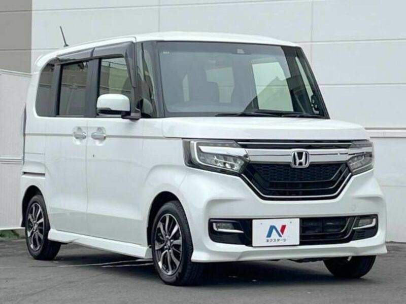 N BOX CUSTOM