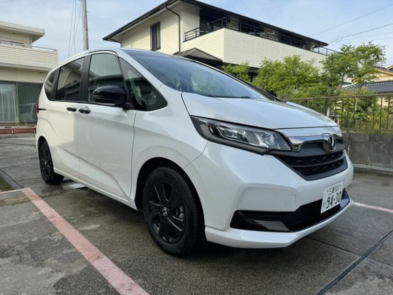 HONDA　FREED