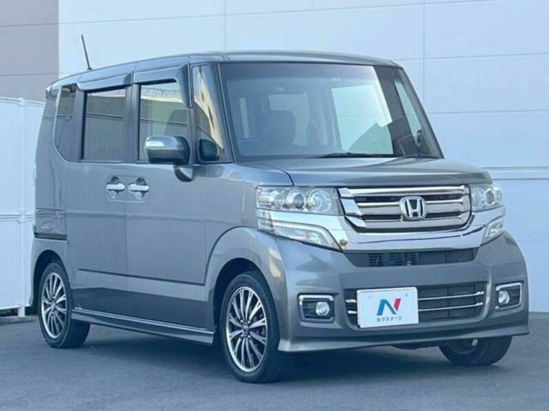 N BOX CUSTOM