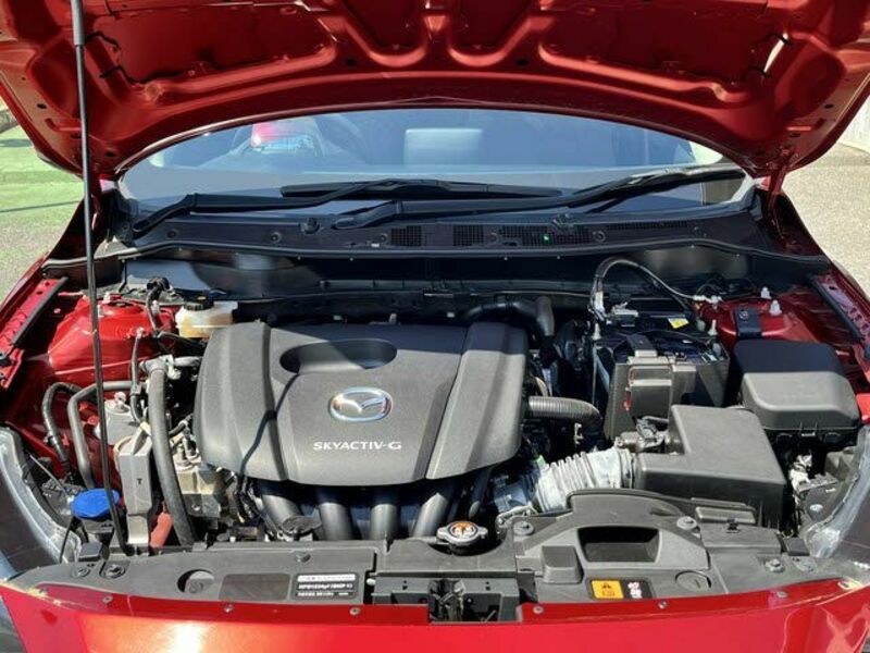 MAZDA2