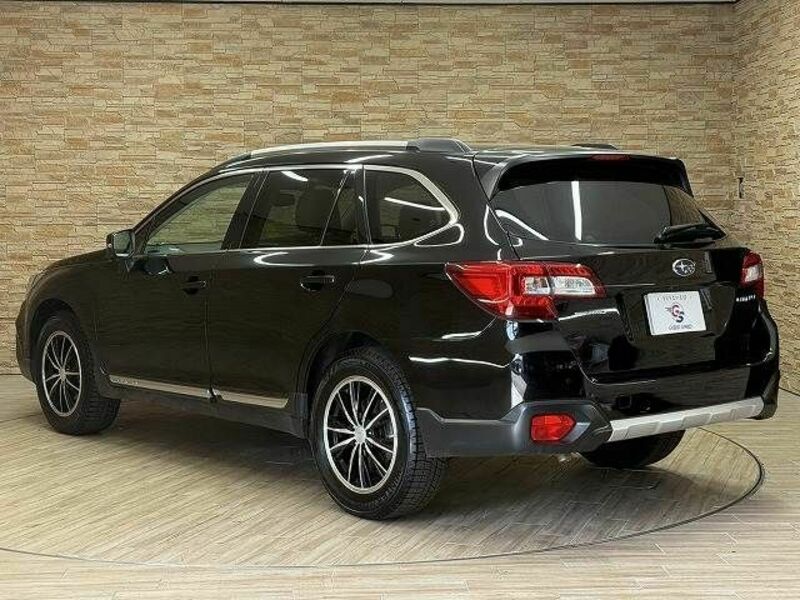 LEGACY OUTBACK
