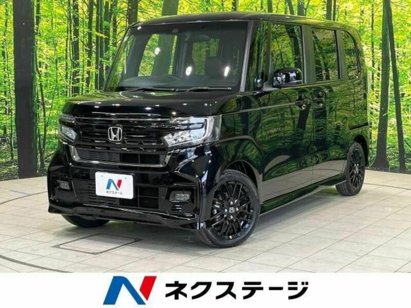 N BOX CUSTOM