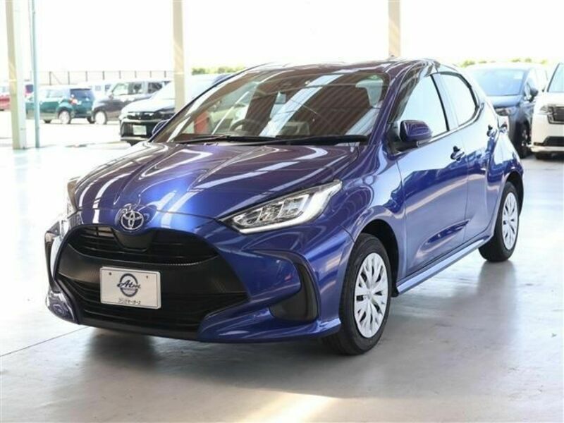 TOYOTA　YARIS