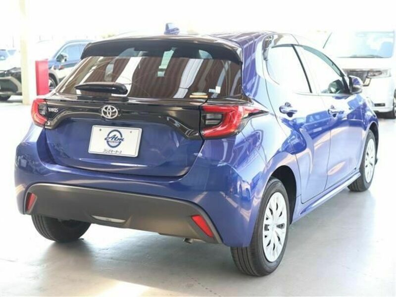 YARIS-5