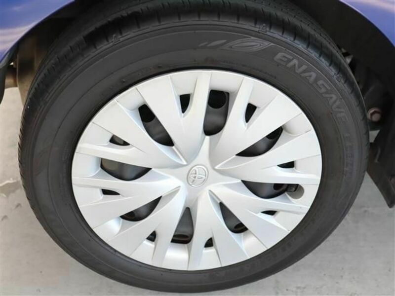 YARIS-7