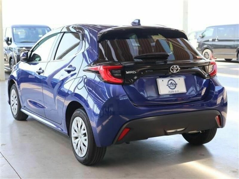YARIS-25