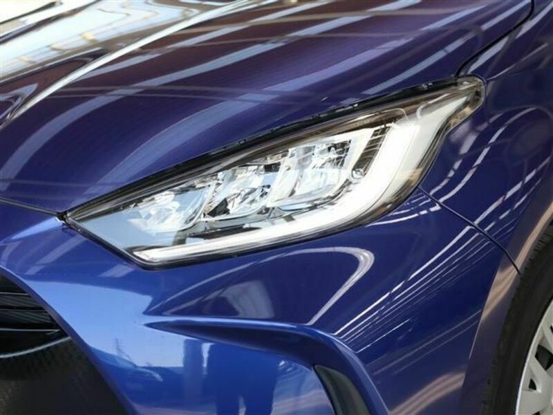 YARIS-27