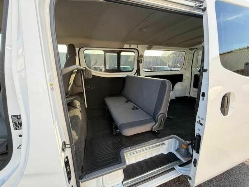 NV350 CARAVAN-13
