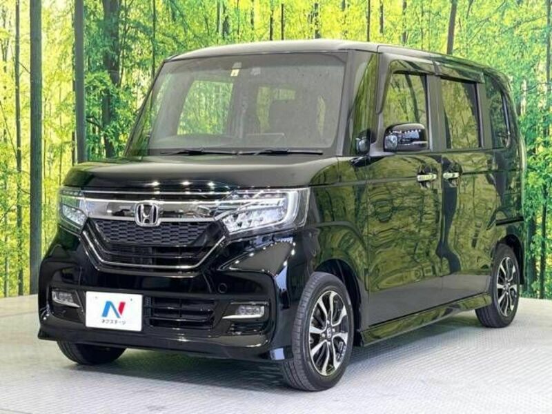 N BOX CUSTOM