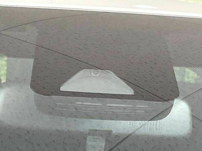 YARIS-4