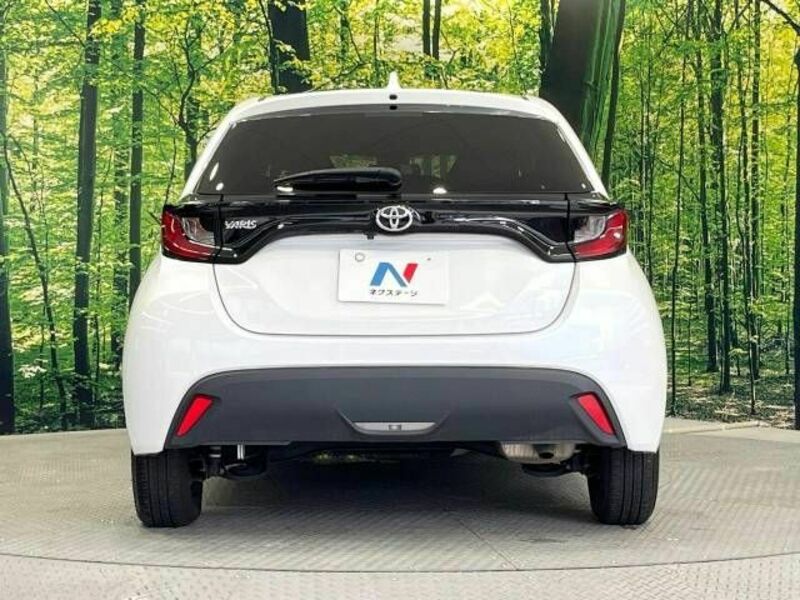 YARIS-14