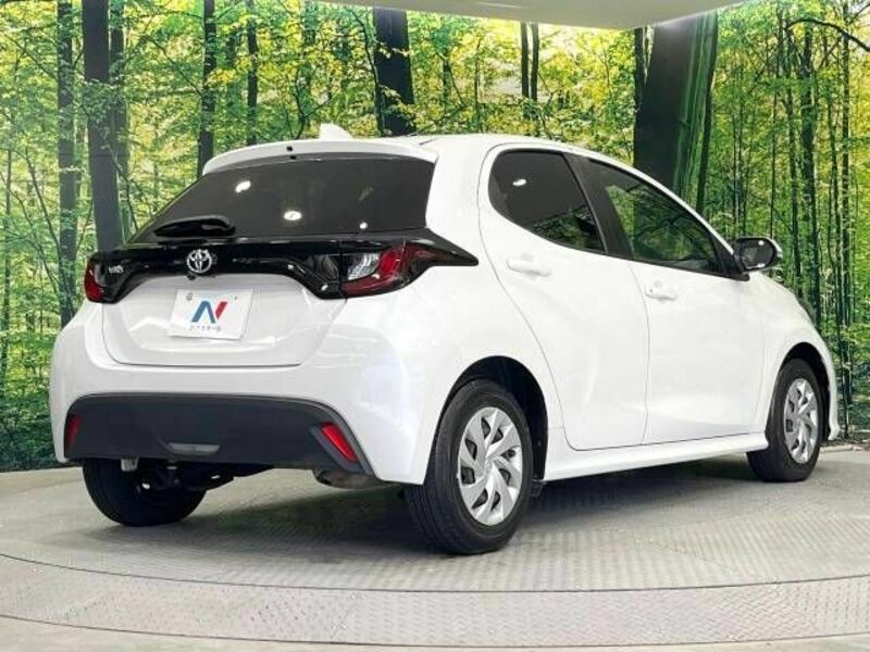 YARIS-16