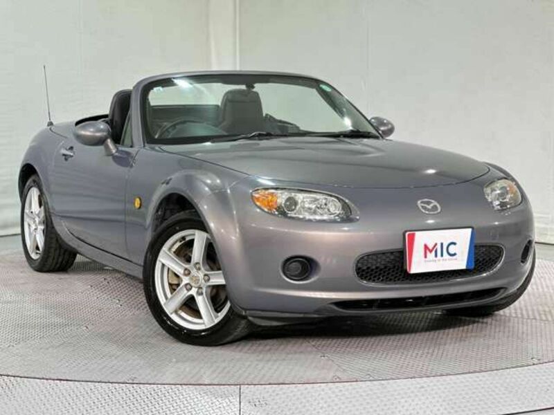 ROADSTER