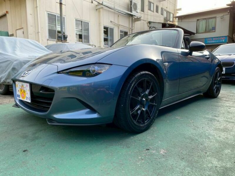 ROADSTER