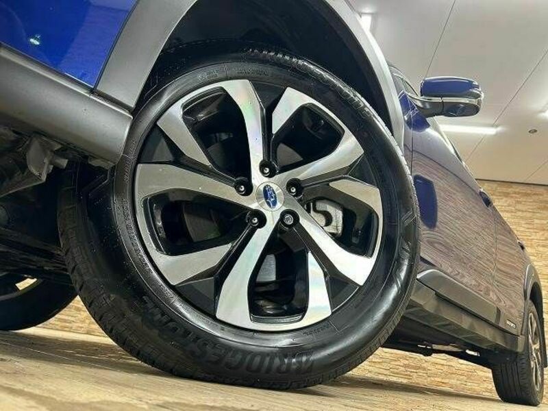LEGACY OUTBACK