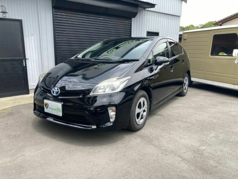 PRIUS-4