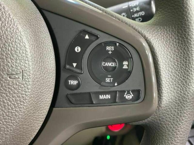 N BOX