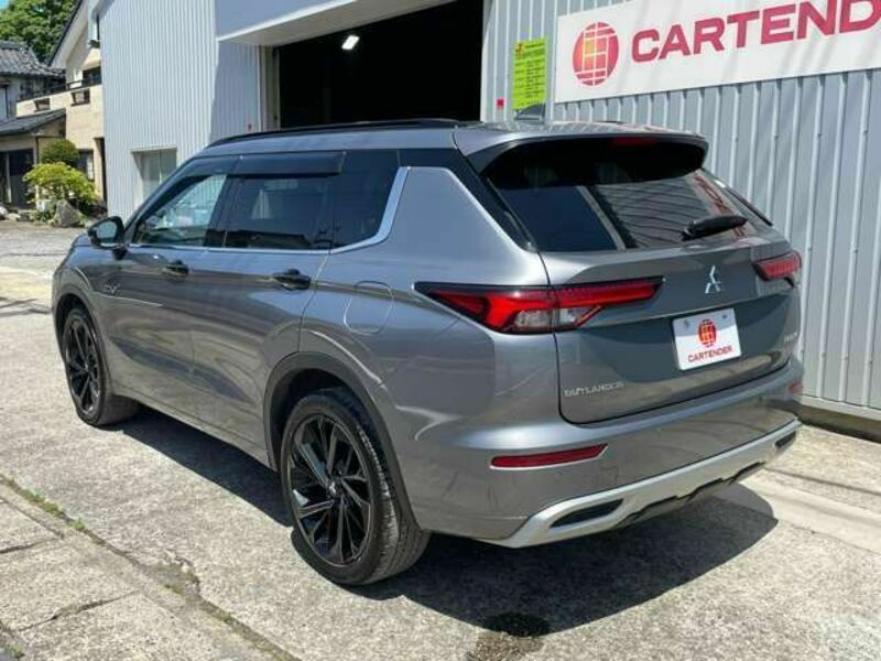 OUTLANDER PHEV
