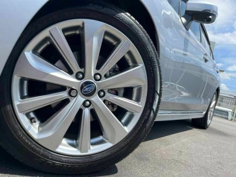LEGACY B4