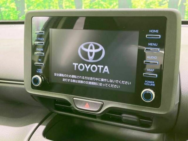 YARIS CROSS