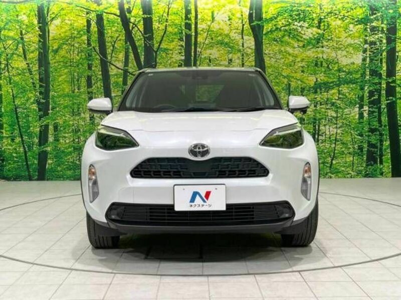 YARIS CROSS