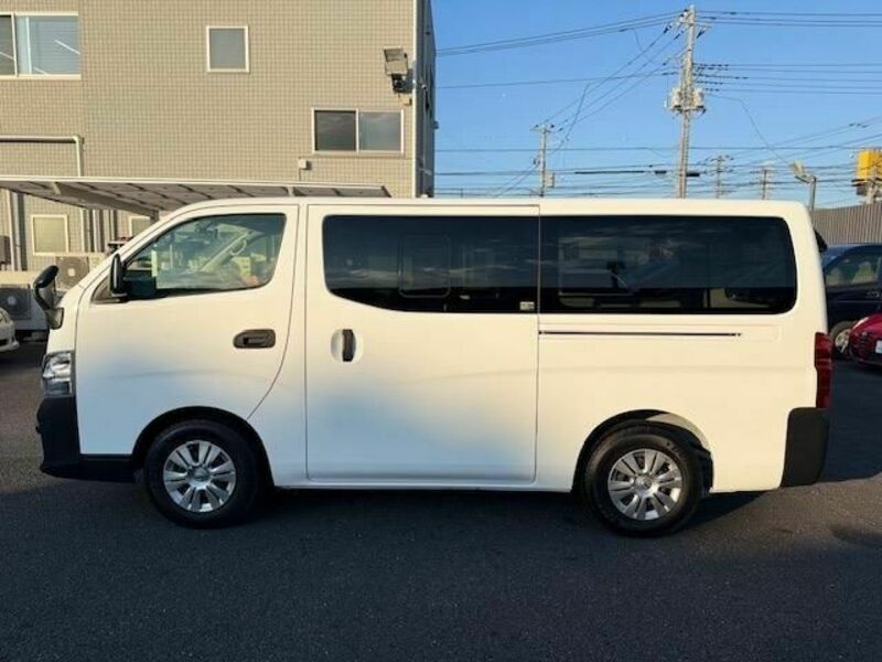 NV350 CARAVAN-21