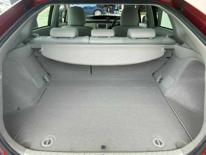 PRIUS-14