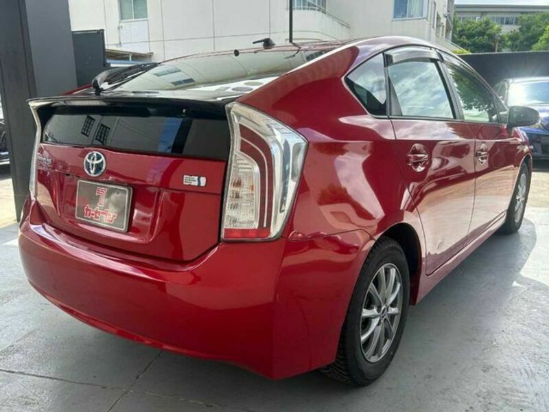 PRIUS-21