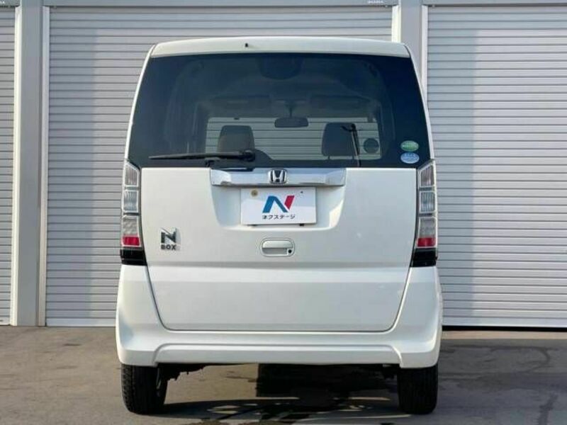 N BOX