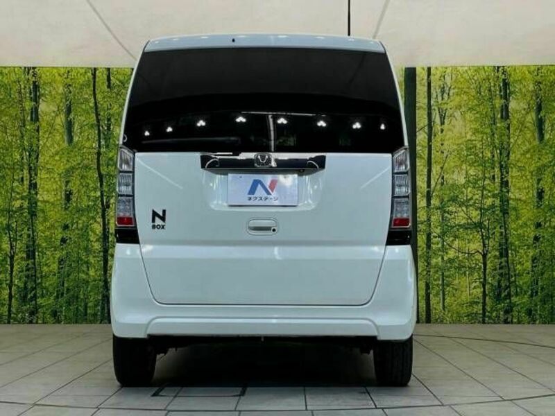 N BOX
