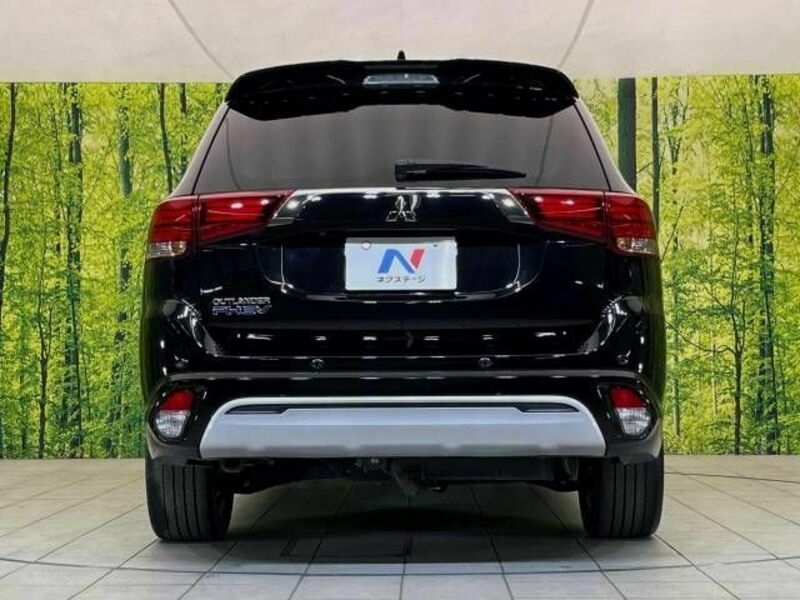 OUTLANDER PHEV-14
