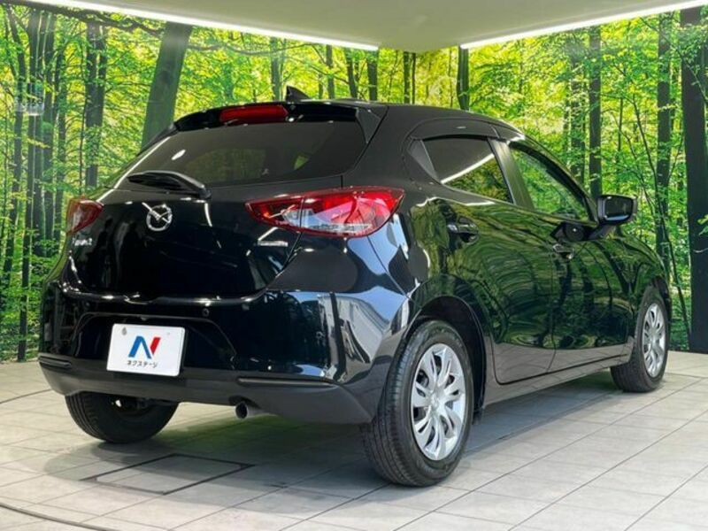 MAZDA2-16
