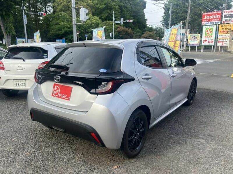 YARIS-1