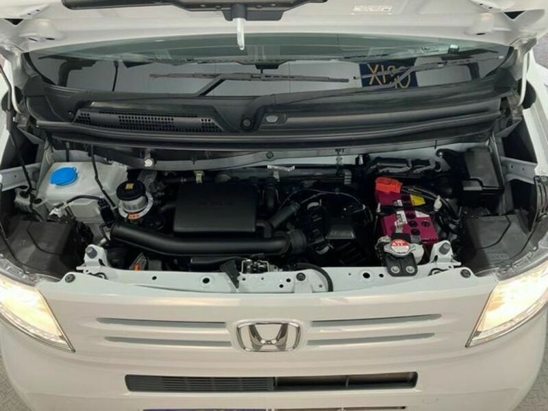 N-VAN
