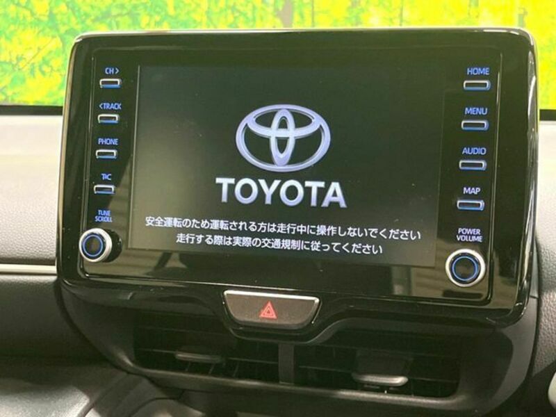 YARIS CROSS