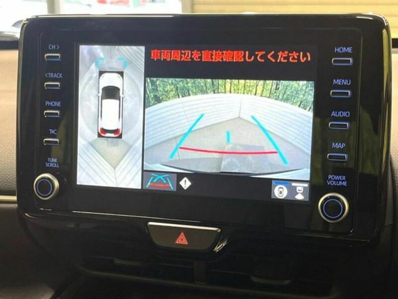 YARIS CROSS