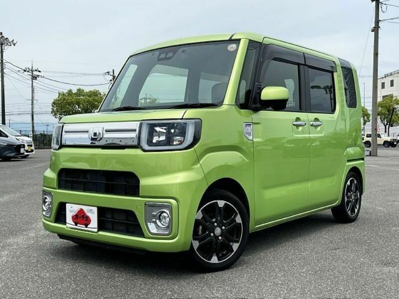 DAIHATSU　WAKE