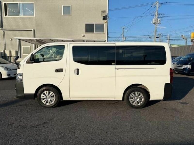 NV350 CARAVAN-20
