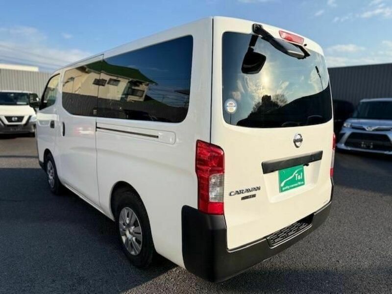 NV350 CARAVAN-13
