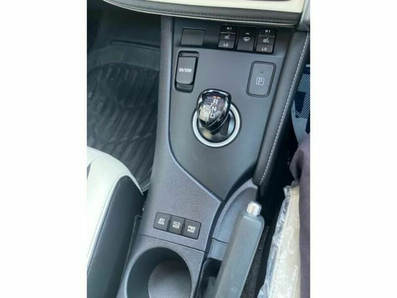 AURIS HYBRID