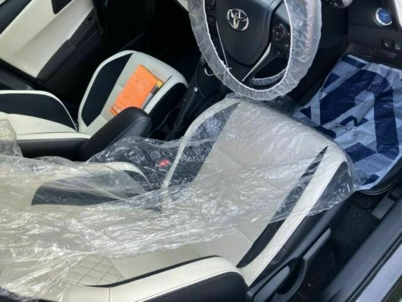 AURIS HYBRID