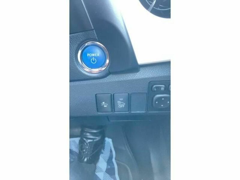 AURIS HYBRID