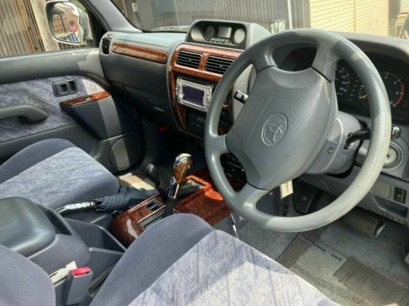 LAND CRUISER PRADO
