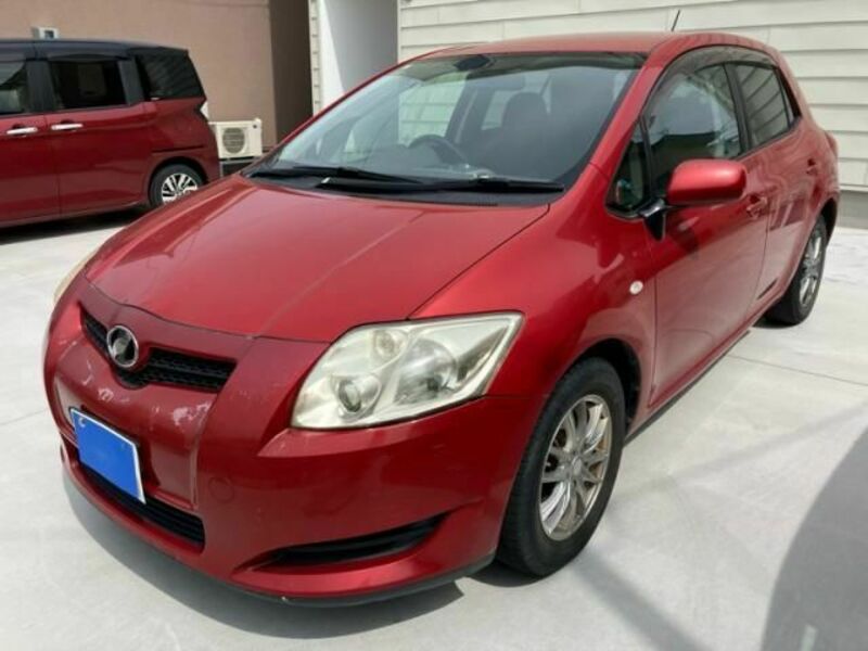 TOYOTA　AURIS